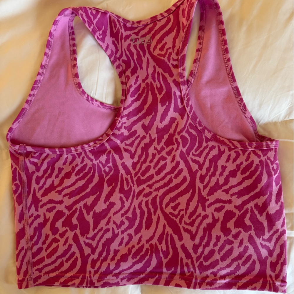 Fleo Racerback Crop Tank - Fitted - Picture 3 of 3